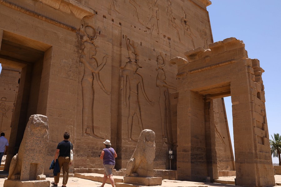 Philae temple2